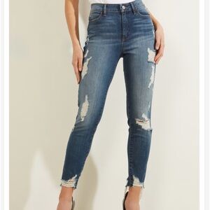 1981 Skinny Ankle Destroyed Jeans